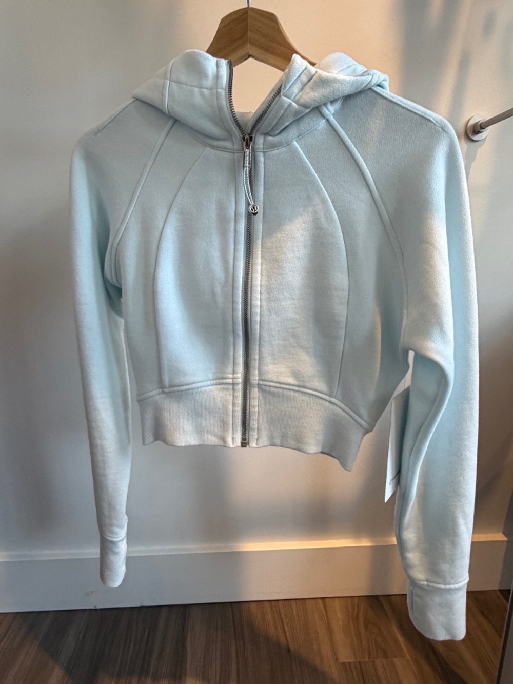 Lululemon Scuba Full-Zip Cropped Hoodie
